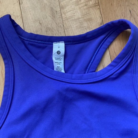 Bundle of 2 Lululemon align waist length racer back tanks size 2 - Picture 2 of 4